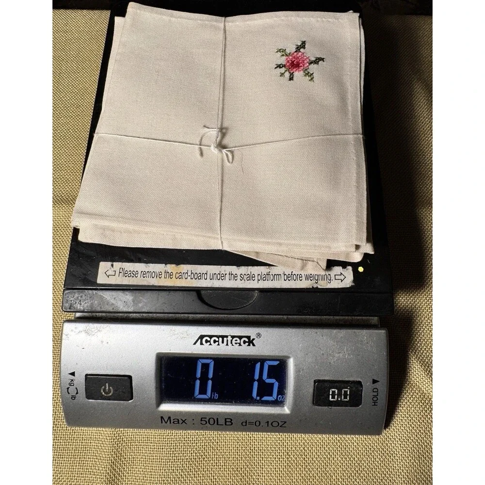 Vintage Embroidered Handkerchiefs Set of 4 Linen